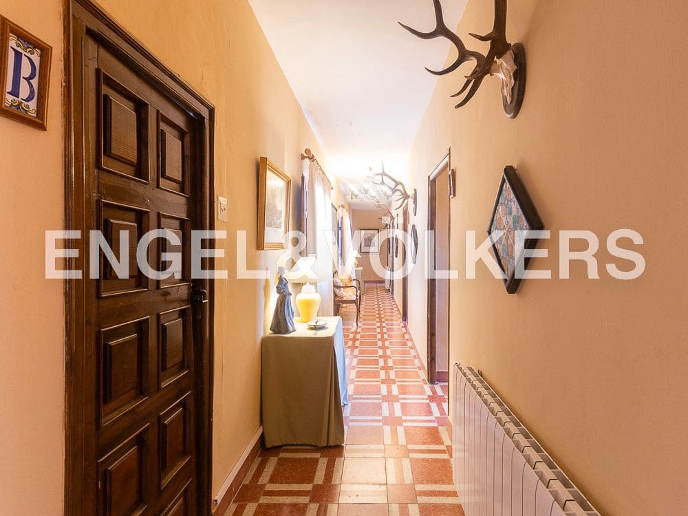 10 camera da letto Finca/Casa di Campagna in vendita in Requena con piscina - 1.800.000 € (Rif: 8239434)
