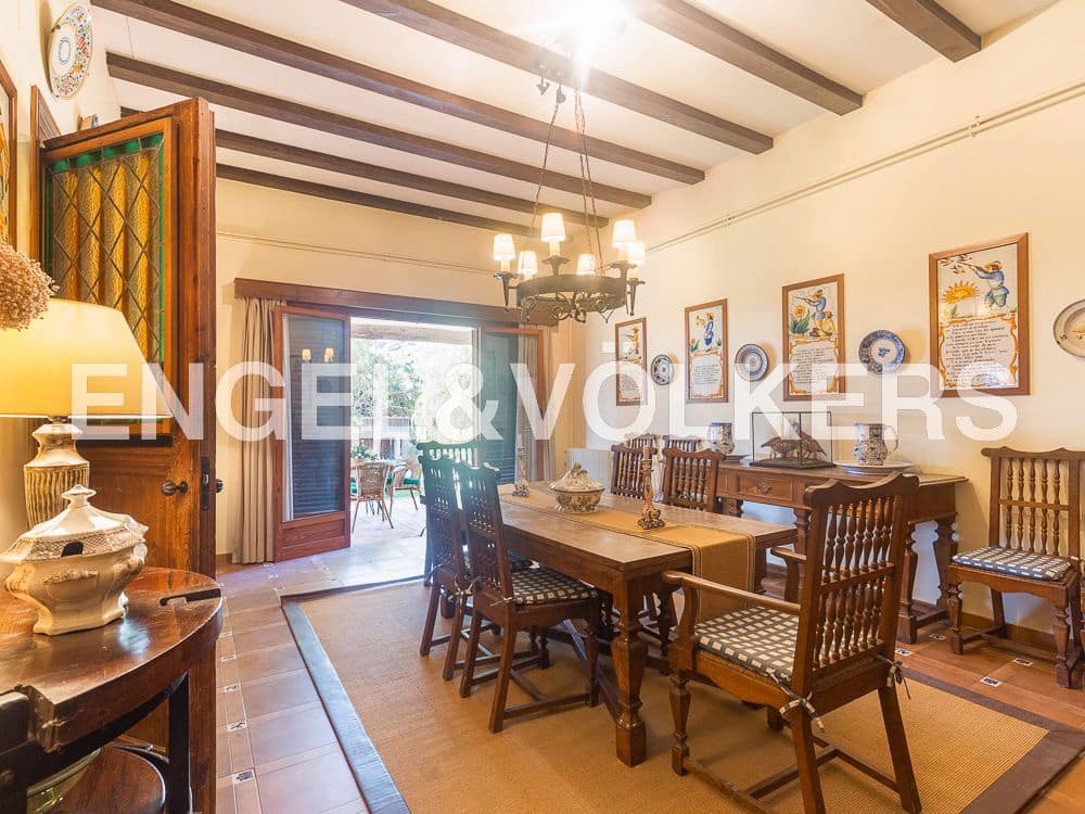 10 camera da letto Finca/Casa di Campagna in vendita in Requena con piscina - 1.800.000 € (Rif: 8239434)