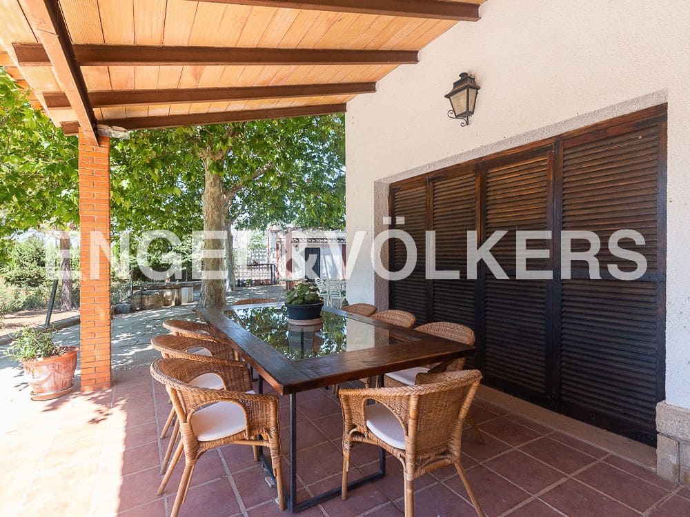 10 camera da letto Finca/Casa di Campagna in vendita in Requena con piscina - 1.800.000 € (Rif: 8239434)
