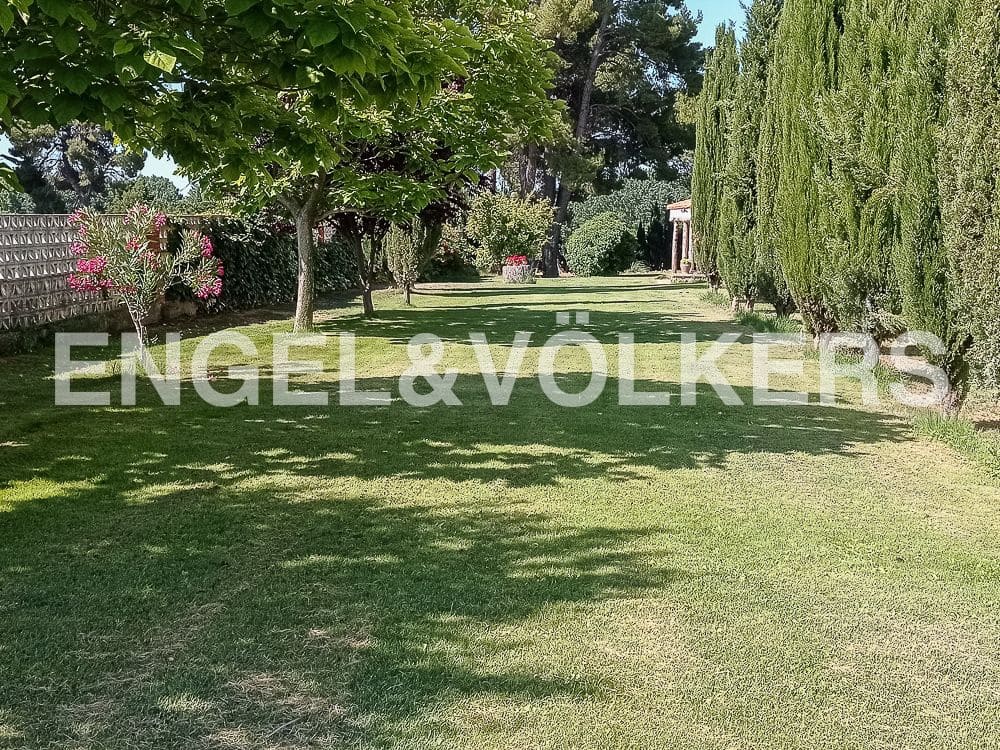 10 camera da letto Finca/Casa di Campagna in vendita in Requena con piscina - 1.800.000 € (Rif: 8239434)