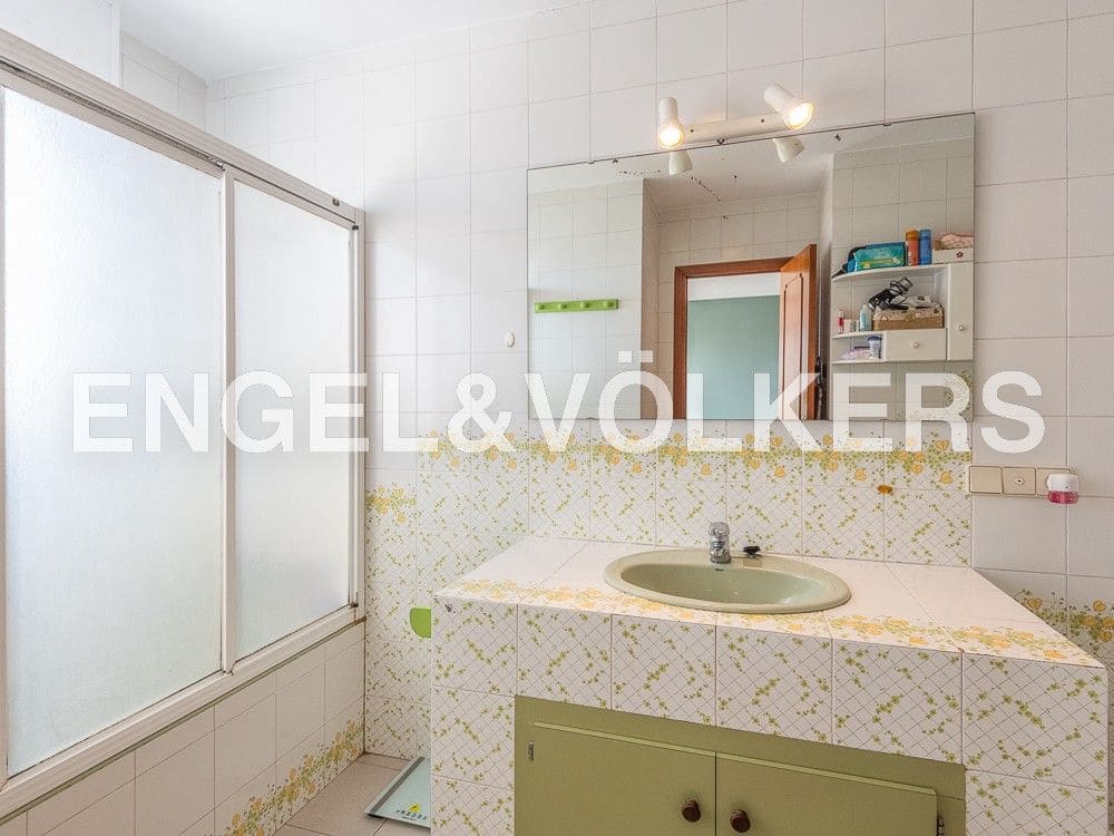 4 bedroom Villa for sale in Almassora / Almazora - € 350,000 (Ref: 8239445)