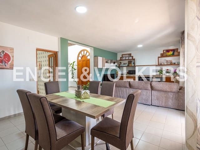 4 bedroom Villa for sale in Almassora / Almazora - € 350,000 (Ref: 8239445)