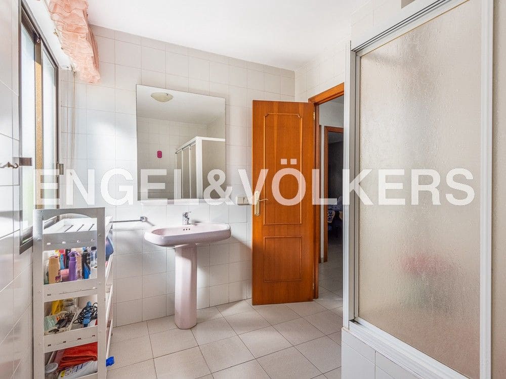 4 bedroom Villa for sale in Almassora / Almazora - € 350,000 (Ref: 8239445)