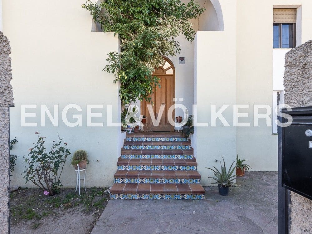 4 bedroom Villa for sale in Almassora / Almazora - € 350,000 (Ref: 8239445)