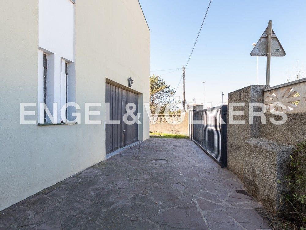 4 bedroom Villa for sale in Almassora / Almazora - € 350,000 (Ref: 8239445)