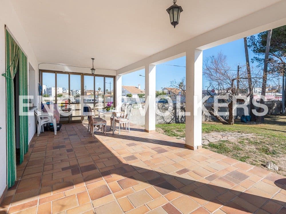 4 bedroom Villa for sale in Almassora / Almazora - € 350,000 (Ref: 8239445)