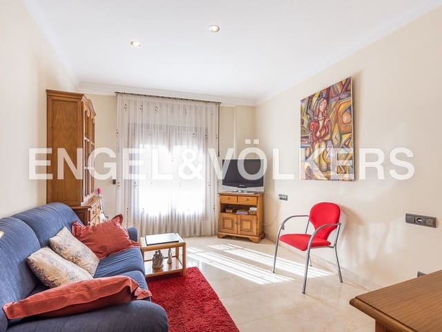 5 bedroom Townhouse for sale in La Vall d'Uixó with garage - € 380,000 (Ref: 8239470)