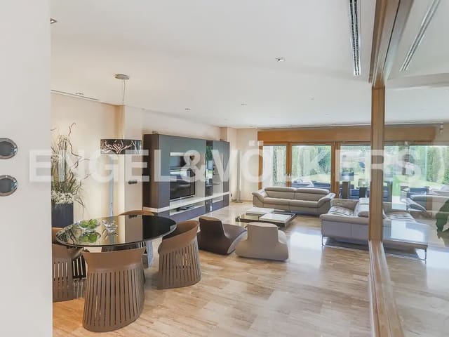 5 soverom Villa til salgs i Bétera med svømmebasseng garasje - € 4 620 000 (Ref: 8239475)