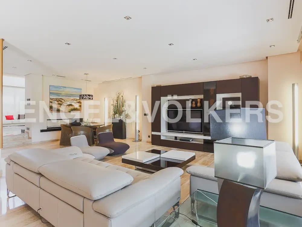 5 soverom Villa til salgs i Betera med svømmebasseng garasje - € 4 620 000 (Ref: 8239475)