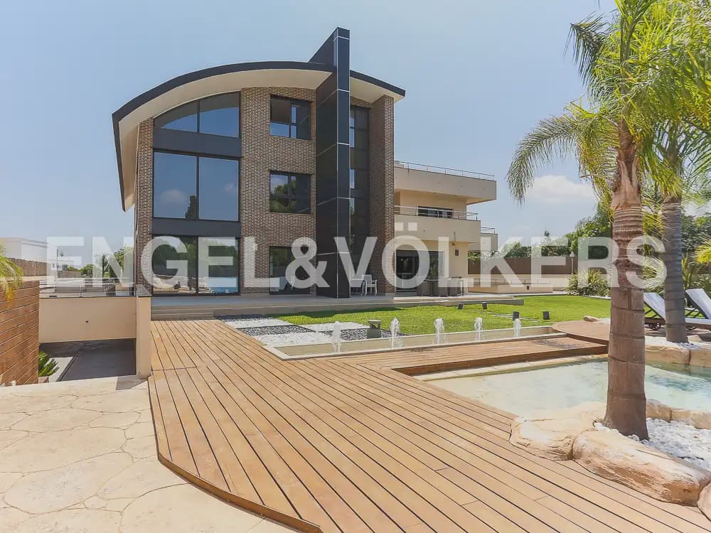 5 soverom Villa til salgs i Betera med svømmebasseng garasje - € 4 620 000 (Ref: 8239475)