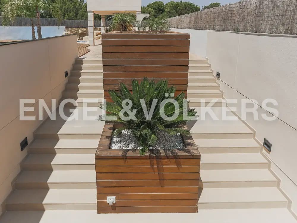 5 soverom Villa til salgs i Betera med svømmebasseng garasje - € 4 620 000 (Ref: 8239475)