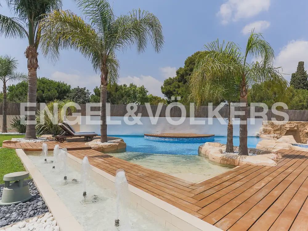 5 soverom Villa til salgs i Betera med svømmebasseng garasje - € 4 620 000 (Ref: 8239475)