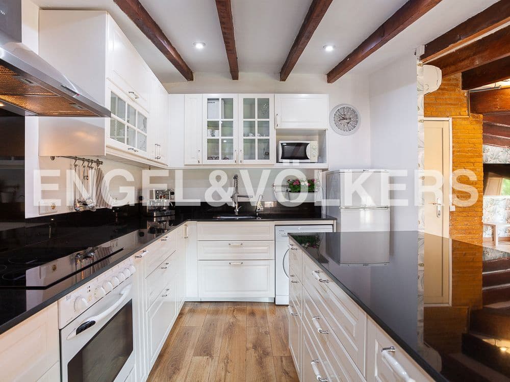 Appartement de 2 chambres à louer à Valence ville - 2 000 € (Ref: 8239505)