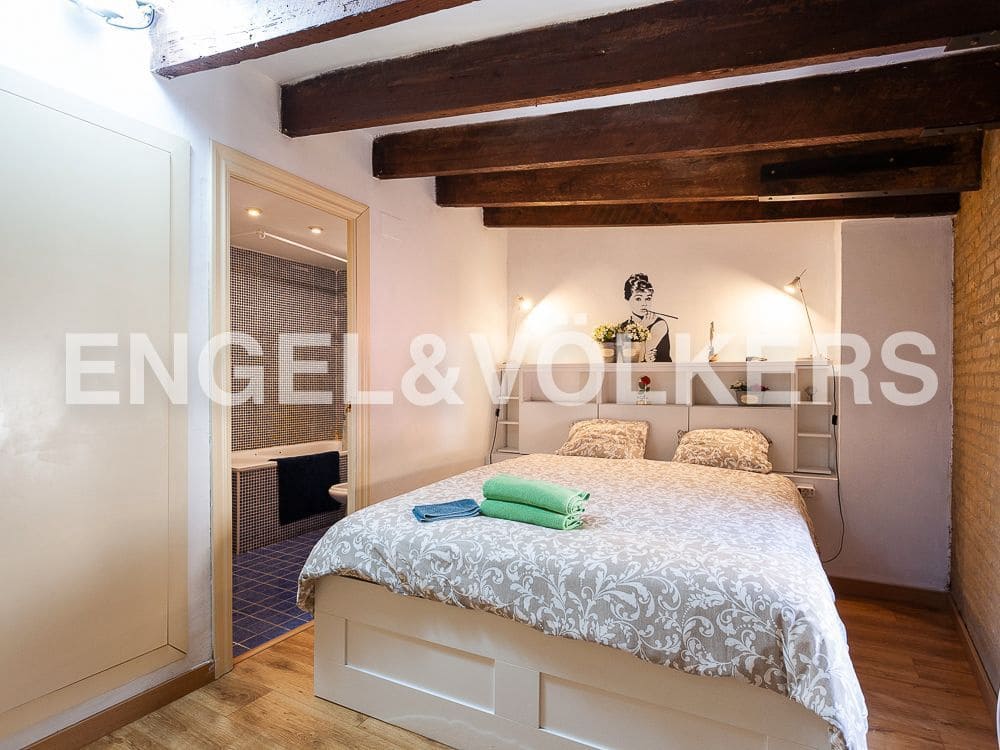 Appartement de 2 chambres à louer à Valence ville - 2 000 € (Ref: 8239505)