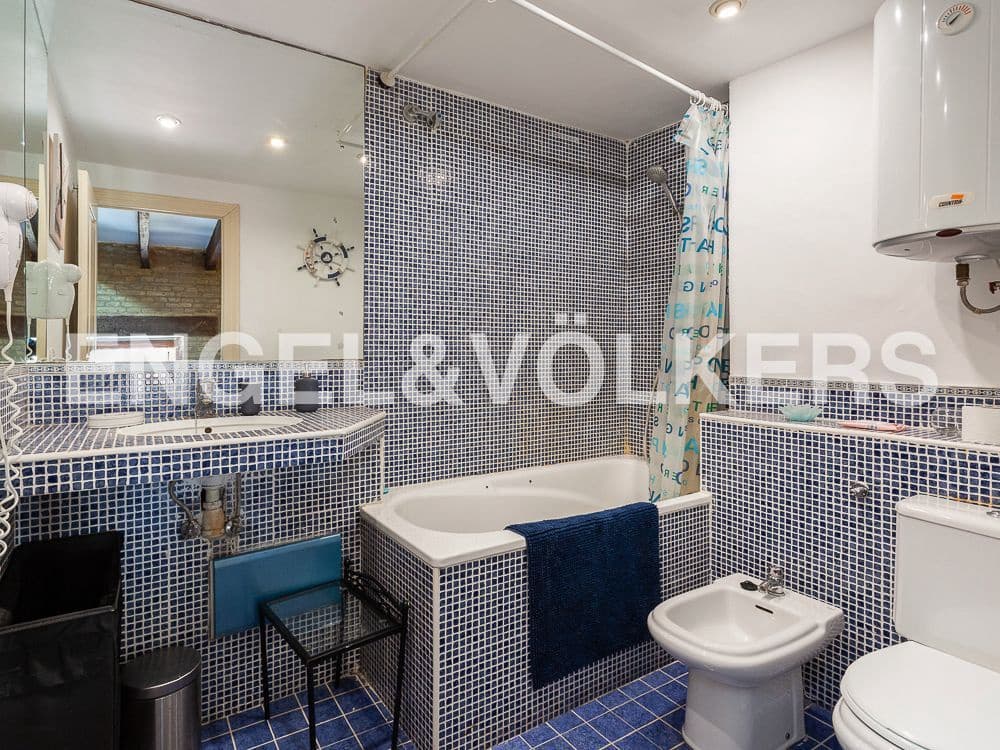 Appartement de 2 chambres à louer à Valence ville - 2 000 € (Ref: 8239505)