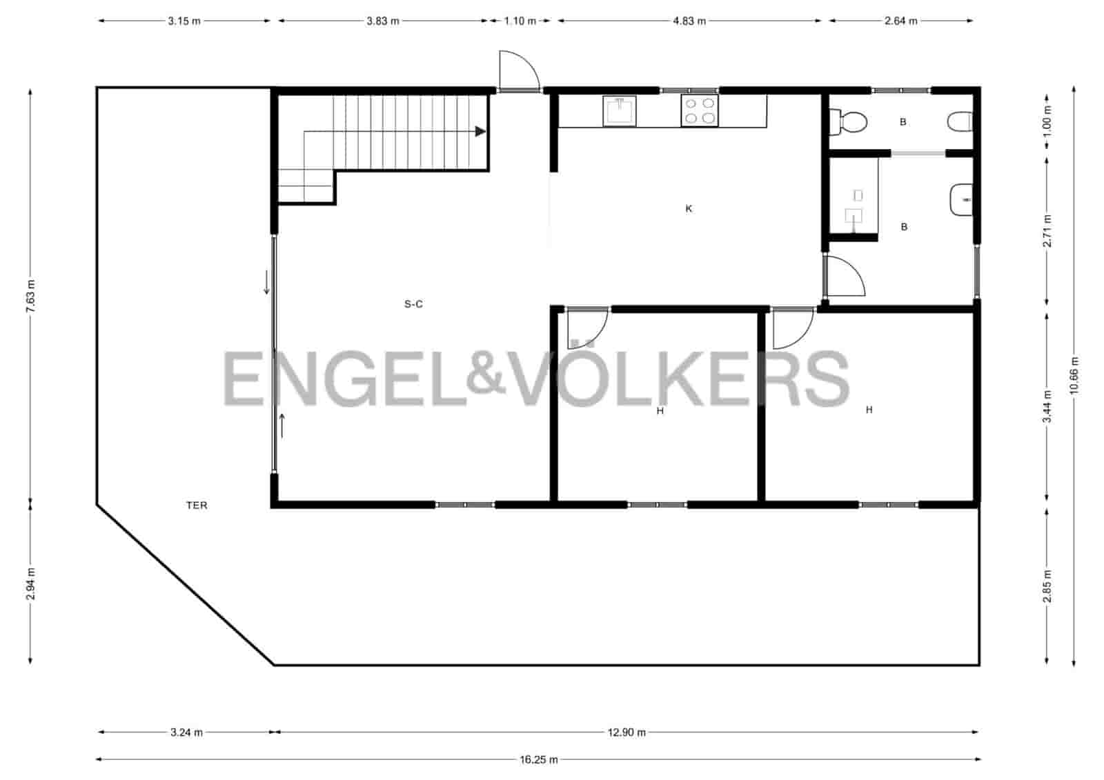 5 bedroom Villa for sale in Vinaros with garage - € 630,000 (Ref: 8239519)