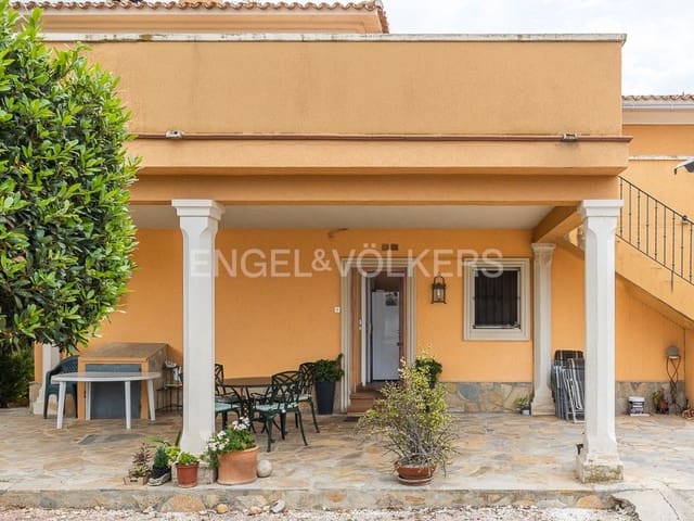 4 sypialnia Willa na sprzedaż w Ondara z basenem garażem - 600 000 € (Ref: 8239524)