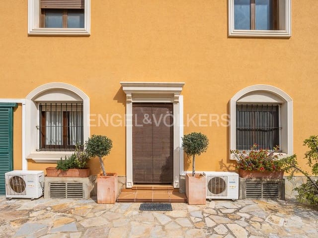 4 sypialnia Willa na sprzedaż w Ondara z basenem garażem - 600 000 € (Ref: 8239524)