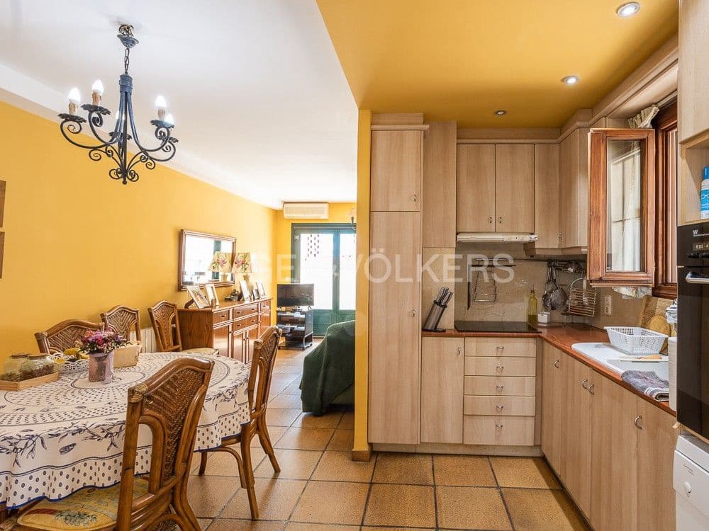 4 bedroom Villa for sale in Ondara with pool garage - € 600,000 (Ref: 8239524)