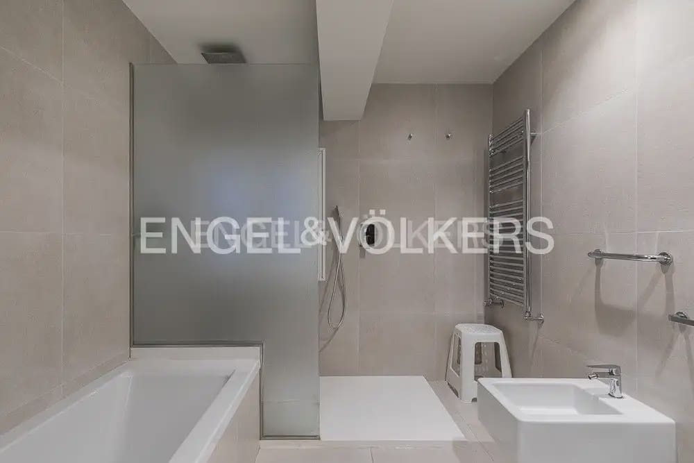 3 soverom Leilighet til salgs i Valencia by med garasje - € 1 200 000 (Ref: 8292643)