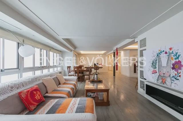 Piso de 3 habitaciones en Sant Francesc, València ciudad en venta con garaje - 1.200.000 € (Ref: 8292643)
