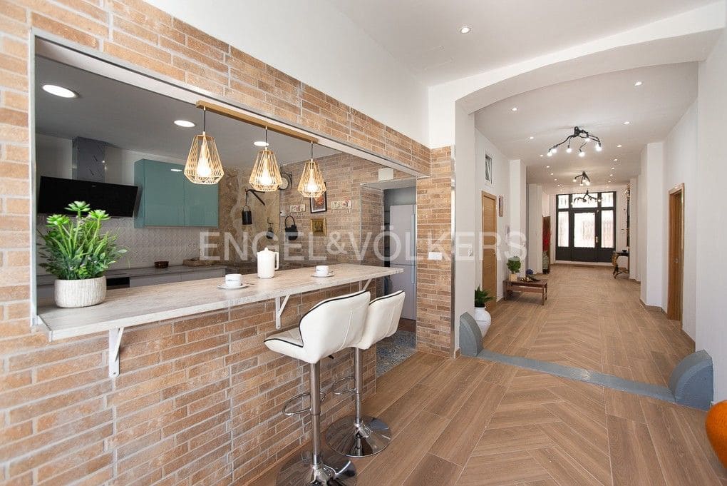 9 chambre Villa/Maison à vendre à Oropesa  - 755 000 € (Ref: 8292734)
