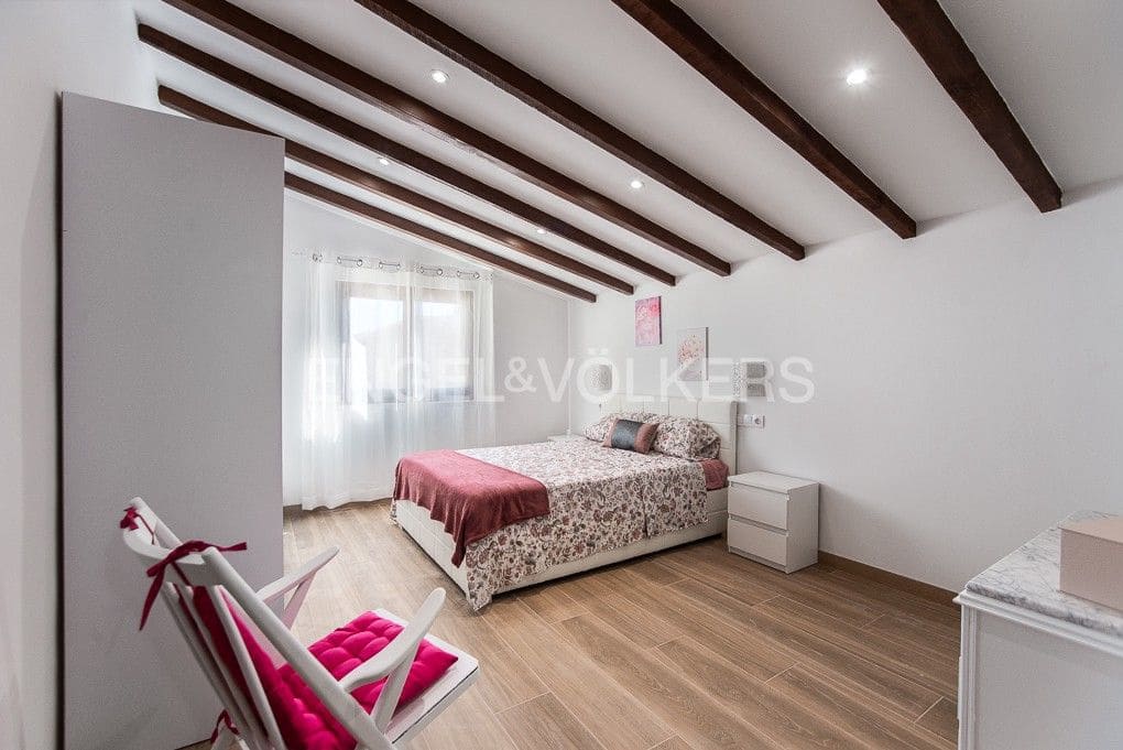 9 chambre Villa/Maison à vendre à Oropesa  - 755 000 € (Ref: 8292734)