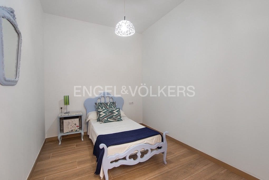 9 chambre Villa/Maison à vendre à Oropesa  - 755 000 € (Ref: 8292734)