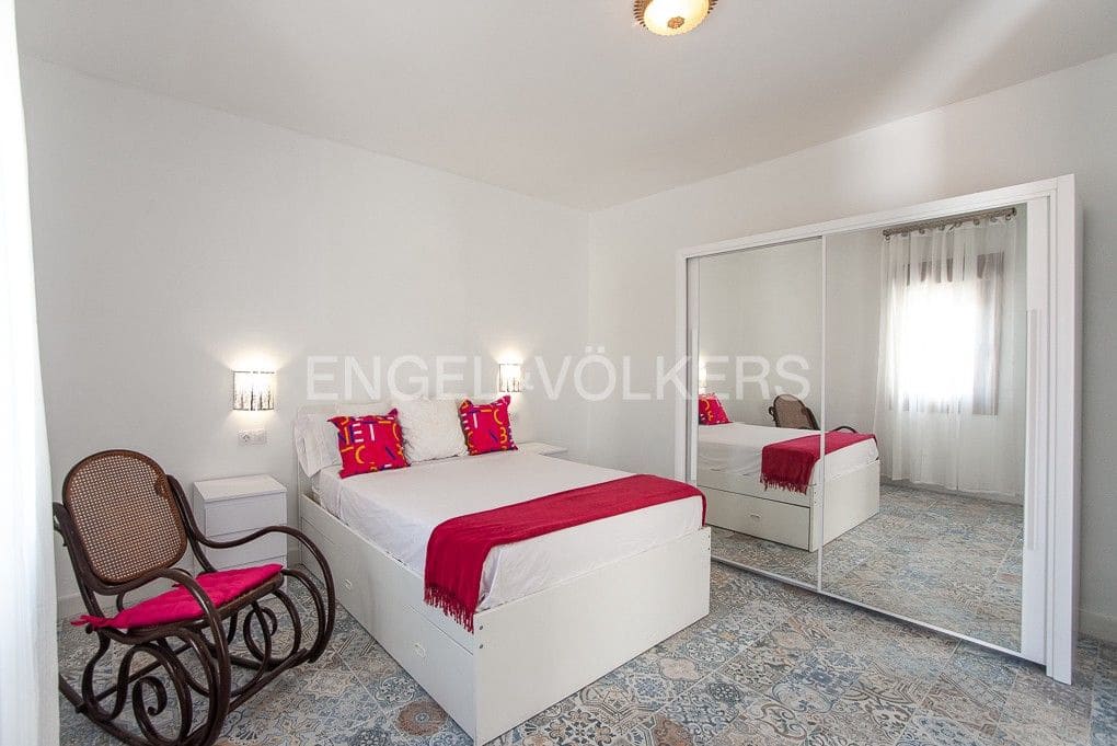 9 chambre Villa/Maison à vendre à Oropesa  - 755 000 € (Ref: 8292734)