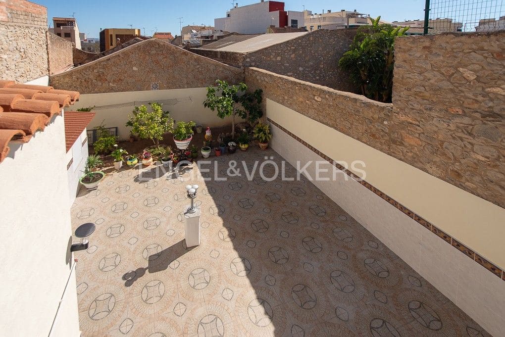 9 chambre Villa/Maison à vendre à Oropesa  - 755 000 € (Ref: 8292734)