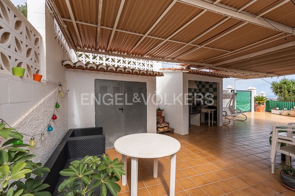 3 chambre Villa/Maison à vendre à La Font d'En Carros avec garage - 340 000 € (Ref: 8292739)