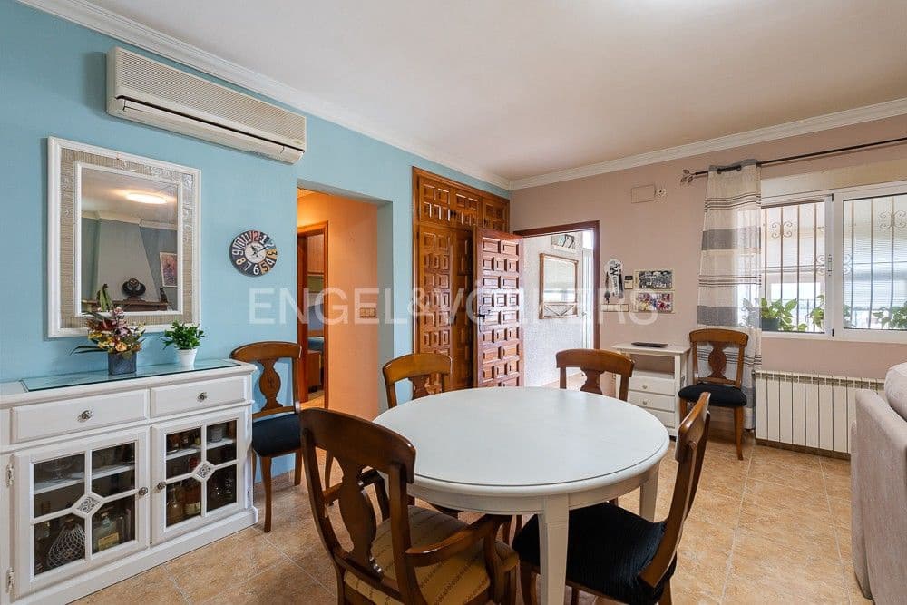 3 chambre Villa/Maison à vendre à La Font d'En Carros avec garage - 340 000 € (Ref: 8292739)