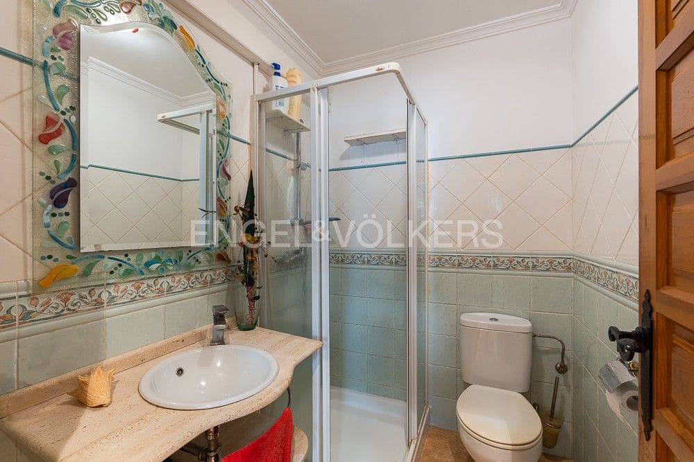 3 chambre Villa/Maison à vendre à La Font d'En Carros avec garage - 340 000 € (Ref: 8292739)