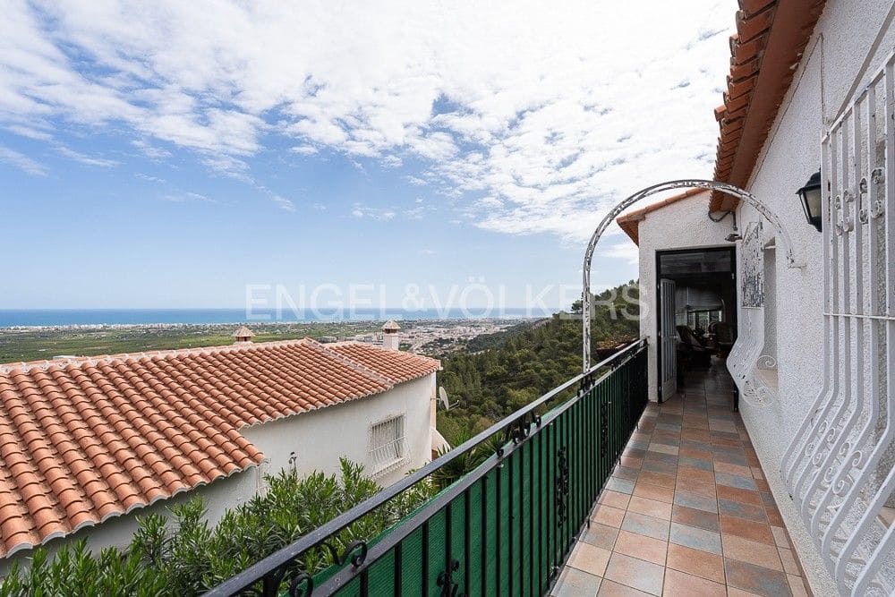 3 chambre Villa/Maison à vendre à La Font d'En Carros avec garage - 340 000 € (Ref: 8292739)