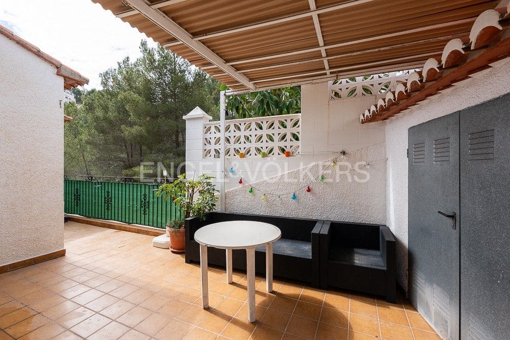 3 chambre Villa/Maison à vendre à La Font d'En Carros avec garage - 340 000 € (Ref: 8292739)