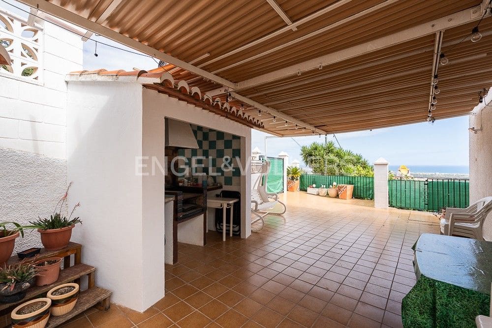 3 chambre Villa/Maison à vendre à La Font d'En Carros avec garage - 340 000 € (Ref: 8292739)