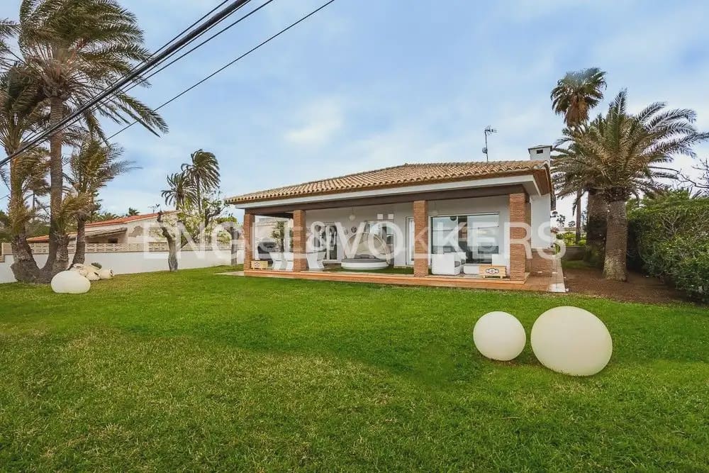 4 chambre Villa/Maison à vendre à Denia avec garage - 1 800 000 € (Ref: 8292742)