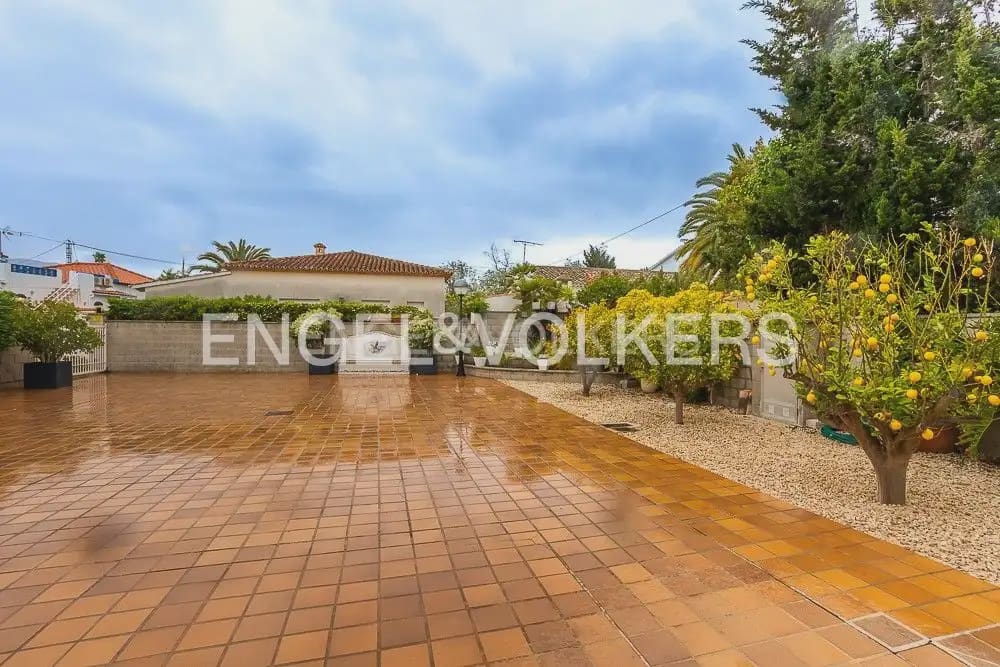 4 chambre Villa/Maison à vendre à Denia avec garage - 1 800 000 € (Ref: 8292742)