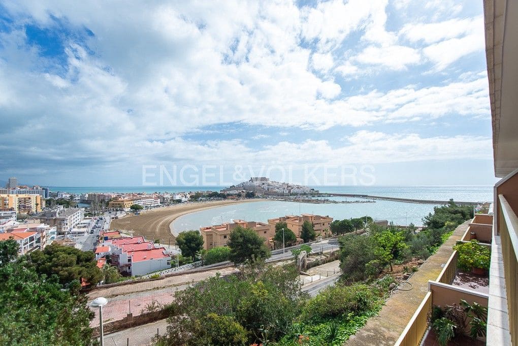 2 bedroom Beach Apartment for sale in Peniscola with garage - € 259,000 (Ref: 8292754)