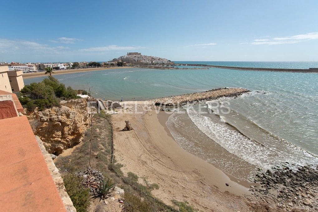 2 bedroom Beach Apartment for sale in Peniscola with garage - € 259,000 (Ref: 8292754)