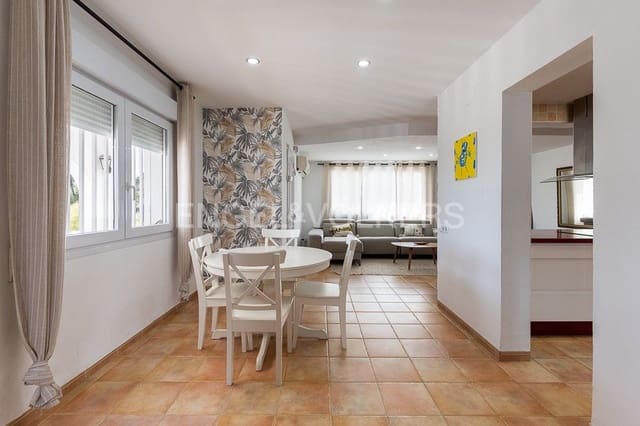 5 Zimmer Villa zu verkaufen in Picassent mit Pool Garage - 450.000 € (Ref: 8307798)