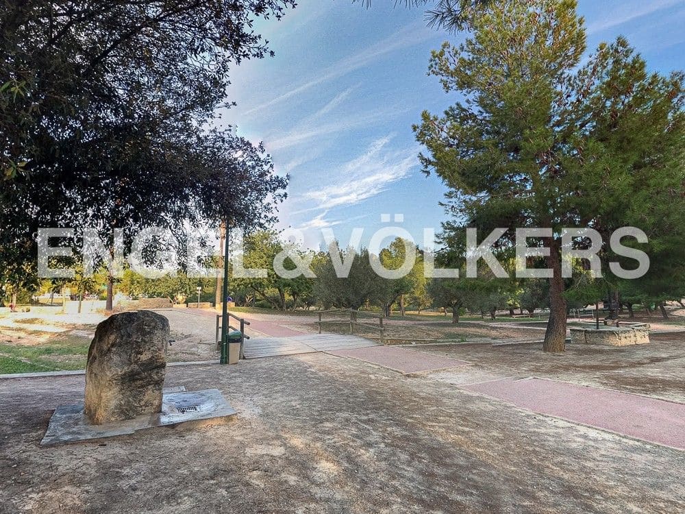 Działka budowlana na sprzedaż w Lliria - 52 000 € (Ref: 9079869)