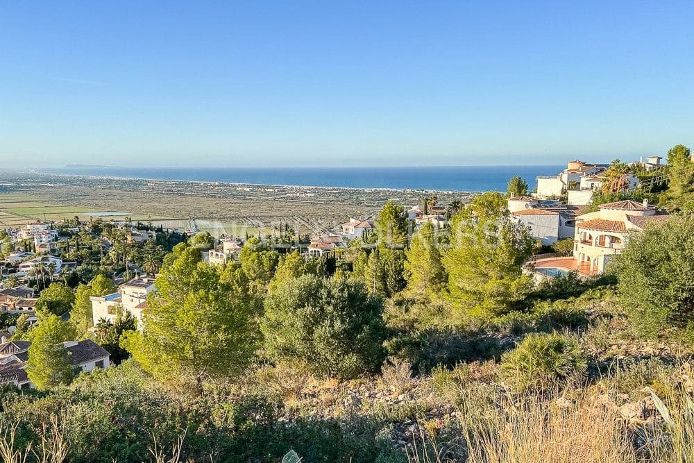 Building Plot for sale in Rafol de Almunia - € 500,000 (Ref: 9079882)