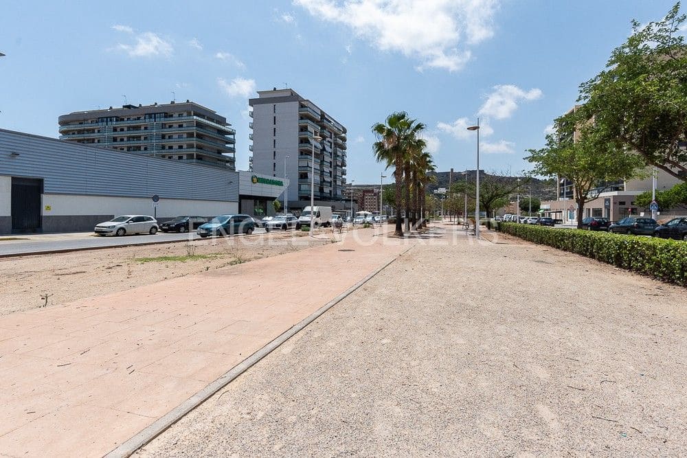 Byggetomt til salgs i Sagunto / Sagunt - € 1 680 000 (Ref: 9079886)