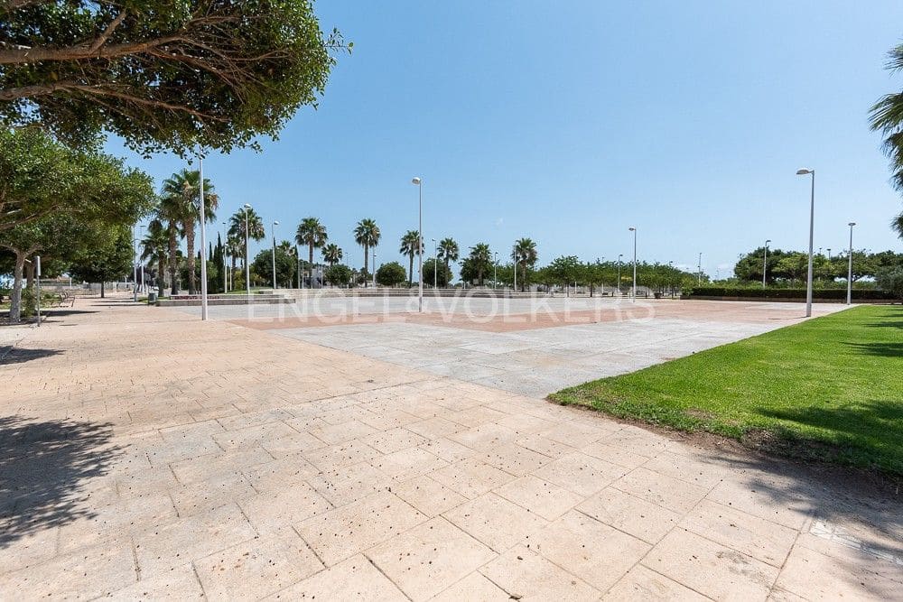 Byggetomt til salgs i Sagunto / Sagunt - € 1 680 000 (Ref: 9079886)
