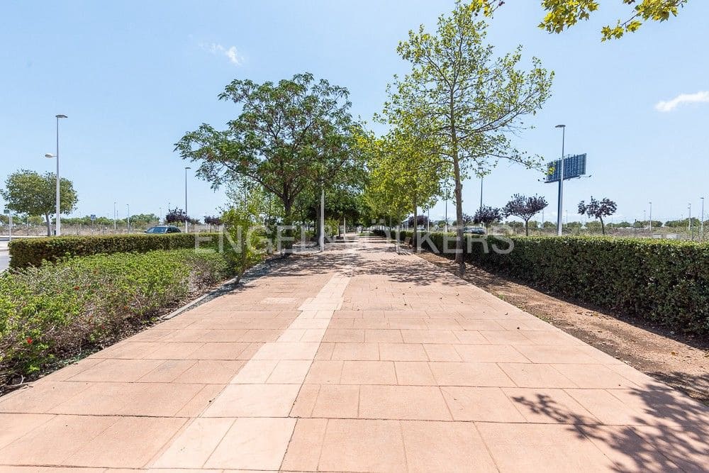 Byggetomt til salgs i Sagunto / Sagunt - € 1 680 000 (Ref: 9079886)