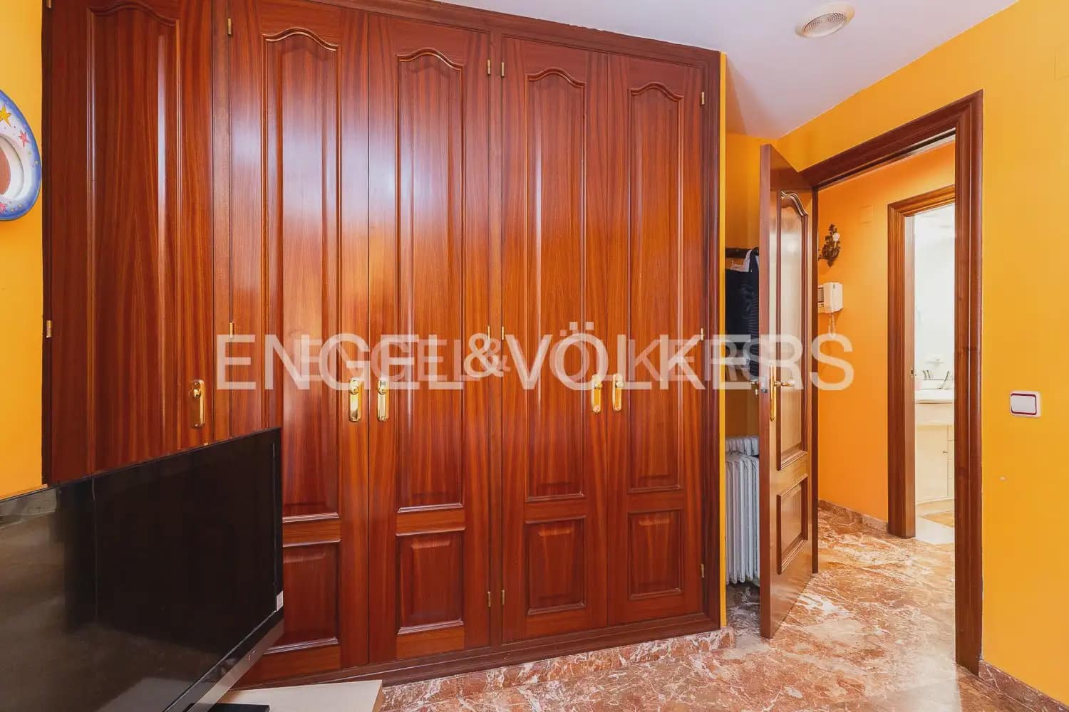 6 soveværelse Lejlighed til salg i Valencia by med garage - € 900.000 (Ref: 9079890)