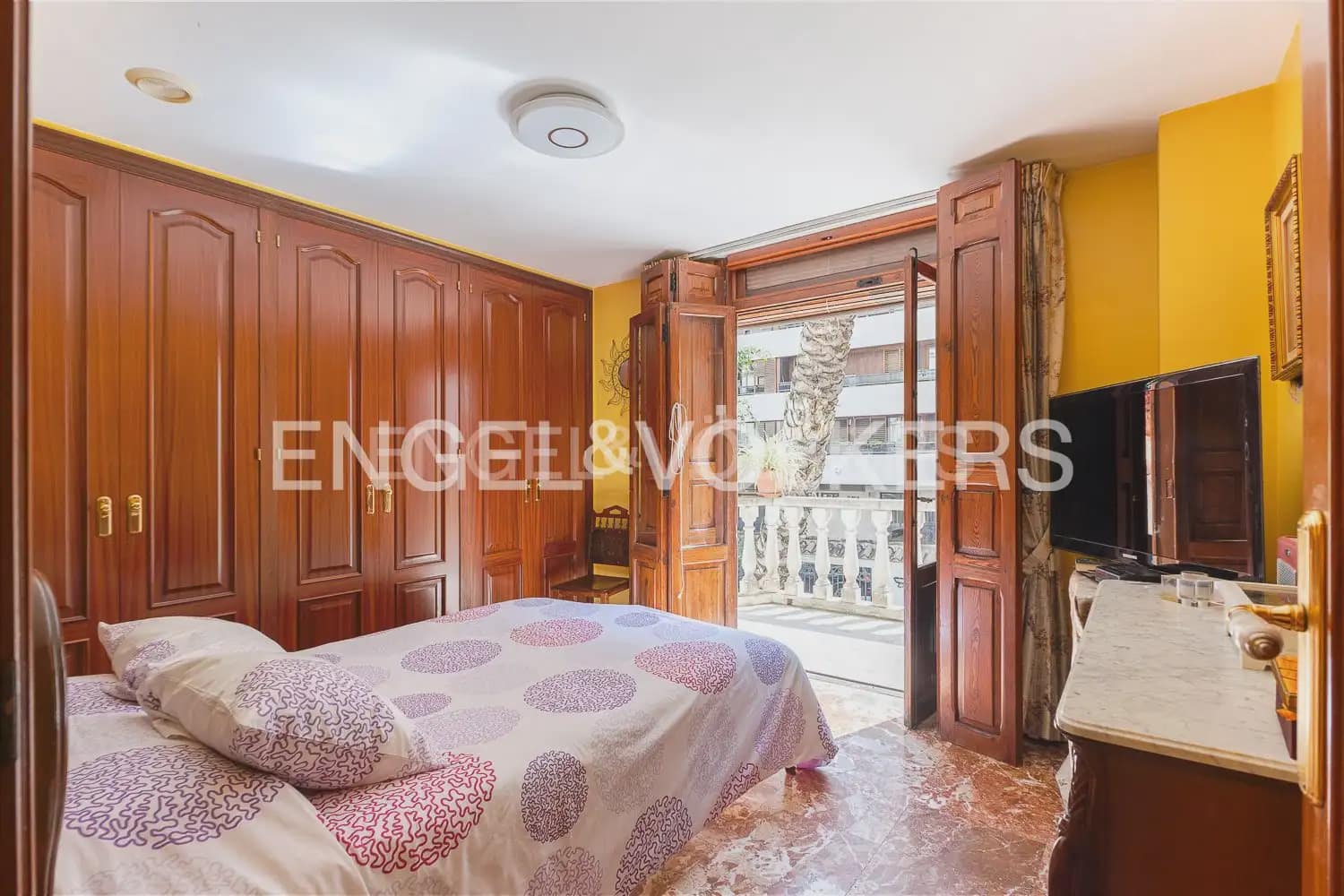 6 soveværelse Lejlighed til salg i Valencia by med garage - € 900.000 (Ref: 9079890)