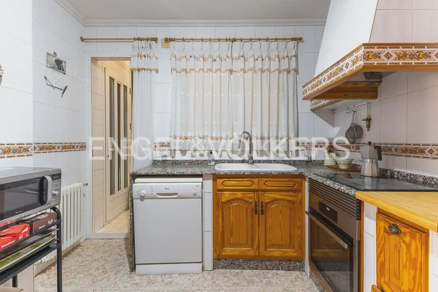 6 soveværelse Lejlighed til salg i Valencia by med garage - € 900.000 (Ref: 9079890)