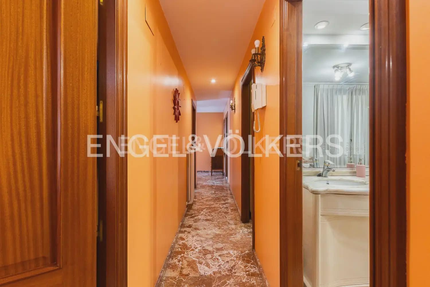 6 soveværelse Lejlighed til salg i Valencia by med garage - € 900.000 (Ref: 9079890)